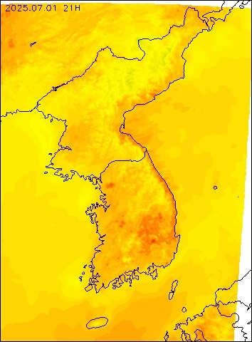 2025-07-01 21 : 00