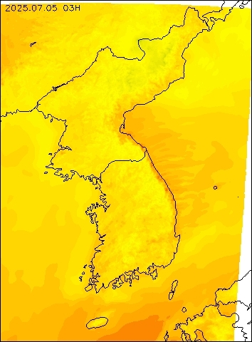 2025-07-05 03 : 00