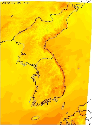 2025-07-05 21 : 00