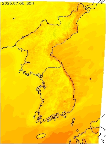 2025-07-06 00 : 00