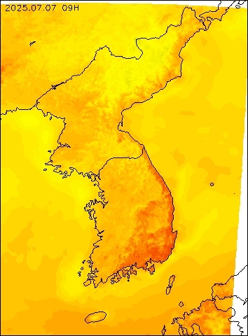2025-07-07 09 : 00