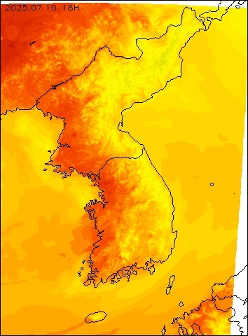 2025-07-10 18 : 00