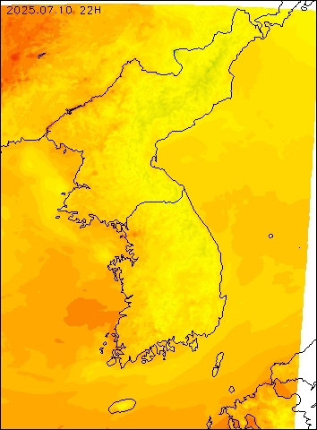 2025-07-10 22 : 00