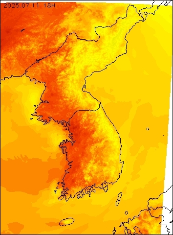 2025-07-11 18 : 00