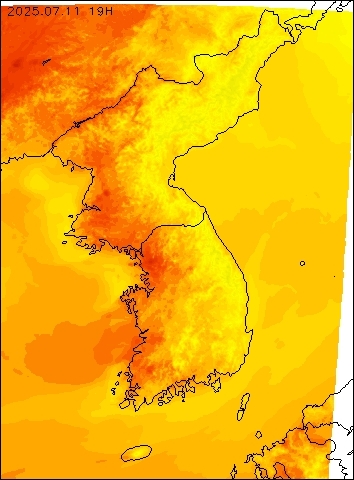 2025-07-11 19 : 00