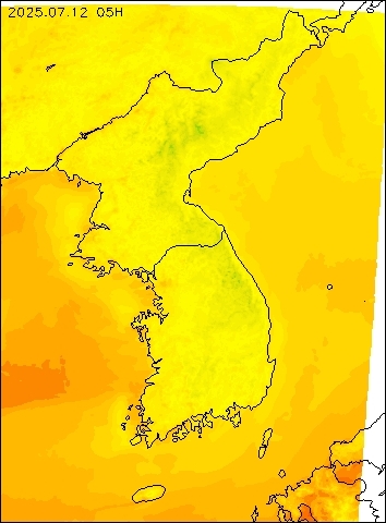2025-07-12 05 : 00