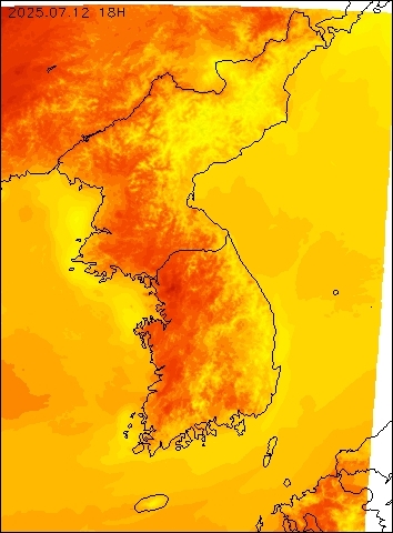 2025-07-12 18 : 00