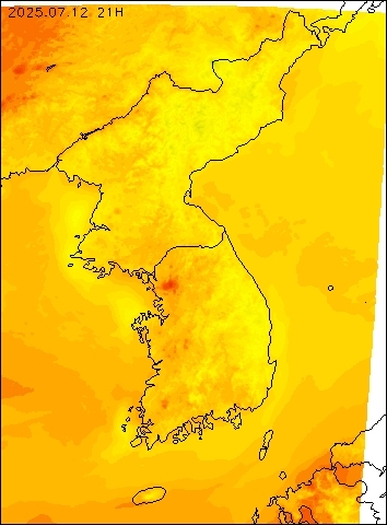 2025-07-12 21 : 00