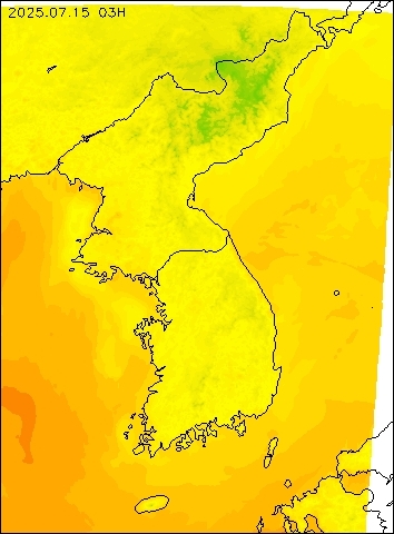 2025-07-15 03 : 00