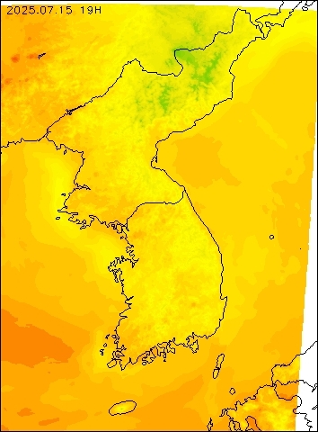 2025-07-15 19 : 00