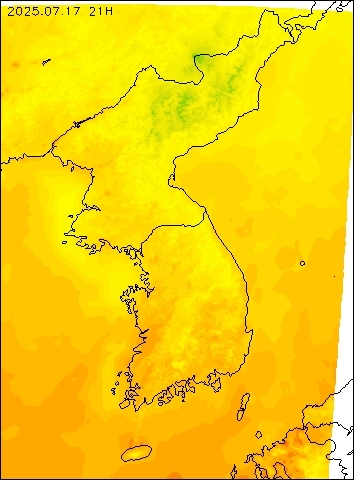 2025-07-17 21 : 00