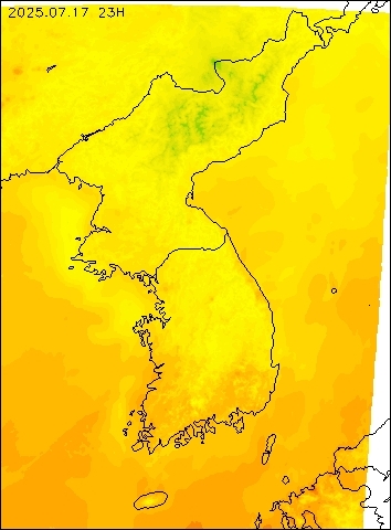 2025-07-17 23 : 00