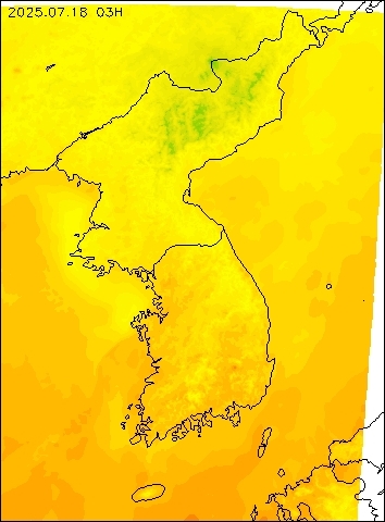 2025-07-18 03 : 00