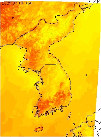 2025-07-18 15 : 00