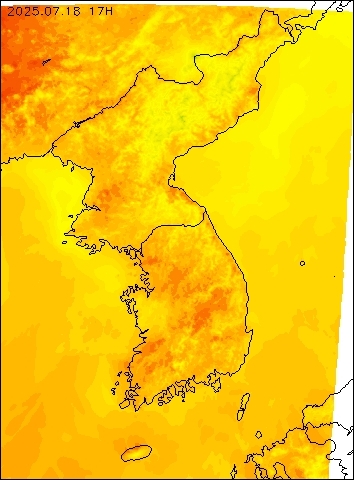 2025-07-18 17 : 00