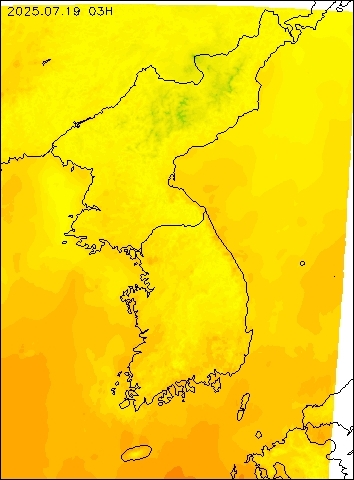 2025-07-19 03 : 00