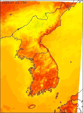 2025-07-22 15 : 00