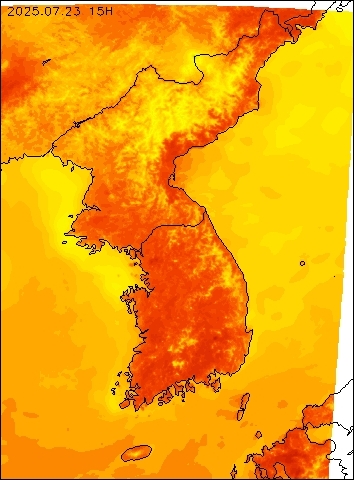 2025-07-23 15 : 00