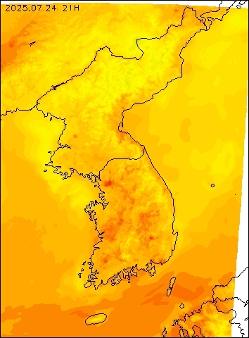 2025-07-24 21 : 00