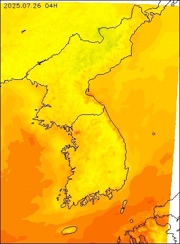 2025-07-26 04 : 00