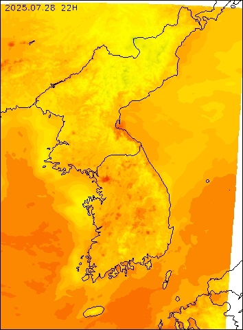 2025-07-28 22 : 00