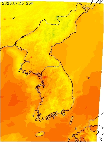 2025-07-30 23 : 00