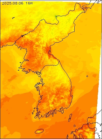 2025-08-06 16 : 00