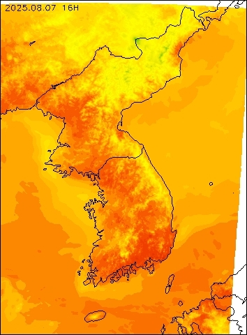 2025-08-07 16 : 00