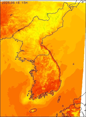 2025-08-18 15 : 00