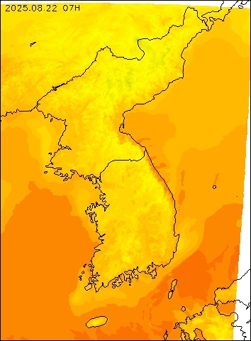 2025-08-22 07 : 00
