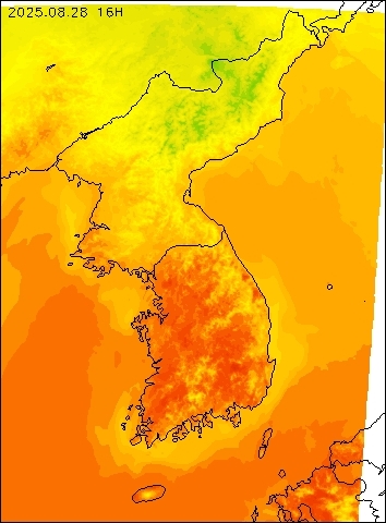 2025-08-28 16 : 00