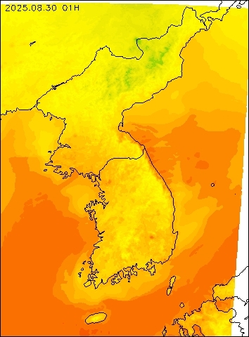 2025-08-30 01 : 00
