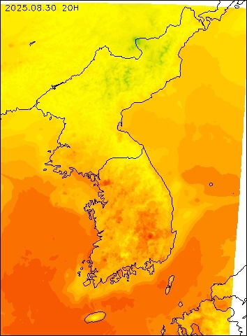 2025-08-30 20 : 00