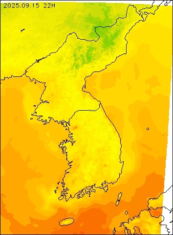 2025-09-15 22 : 00