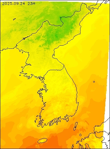2025-09-24 23 : 00