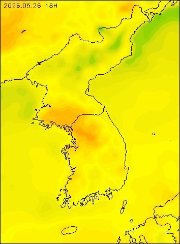 2026-05-26 18 : 00