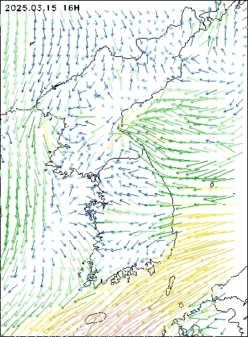 2025-03-15 16 : 00