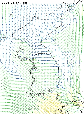 2025-03-17 15 : 00