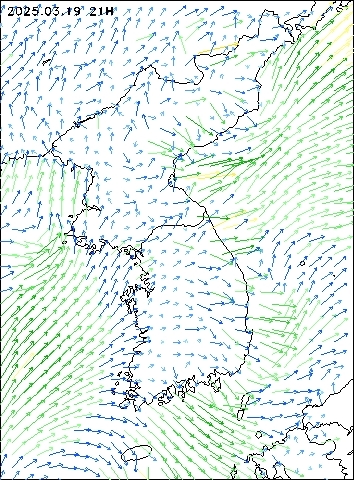 2025-03-19 21 : 00