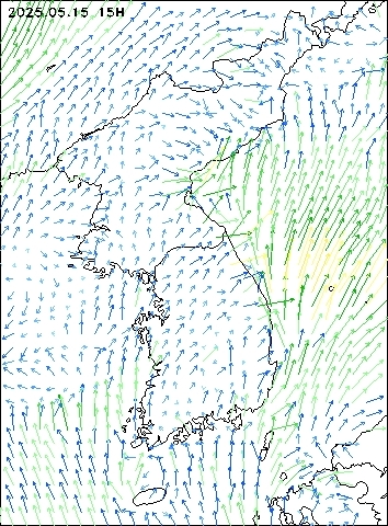 2025-05-15 15 : 00