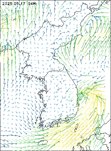 2025-05-17 04 : 00