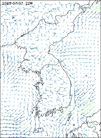 2025-07-07 22 : 00