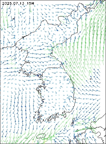 2025-07-13 15 : 00