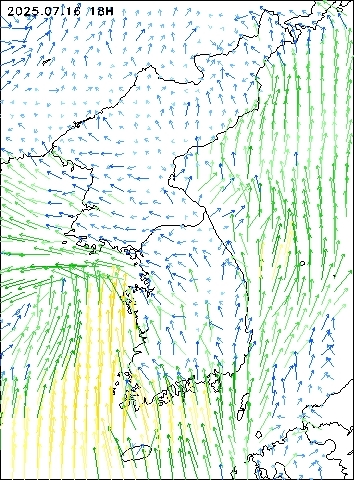 2025-07-16 18 : 00