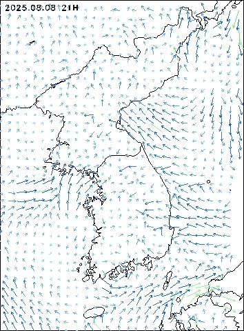 2025-08-08 21 : 00
