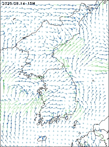 2025-08-14 15 : 00