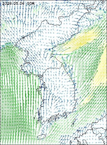 2026-05-06 00 : 00